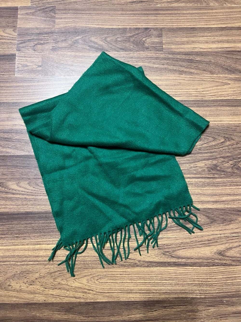 100% Cashmere Blarney Woollen Mills Forest Green Fringed Scarf